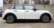 미니 쿠퍼 5도어 클래식 나누크화이트  116호7546 미니장기렌트, 신차장기렌트